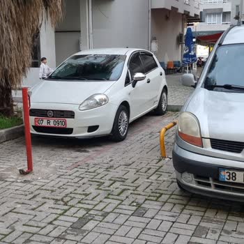 Antalya Büyükşehir Belediyesi'nin Otopark Sorununa Duyarsızlığı