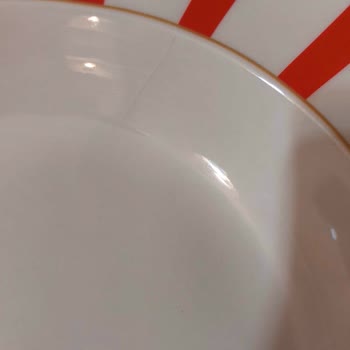 Karaca Züccaciye Yemek Takımı Defolu Ürün Gönderiyor