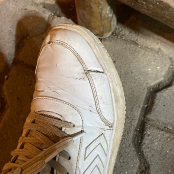 In Street 2 Ayda Dağılan Spor Ayakkabı Hayal Kırıklığı