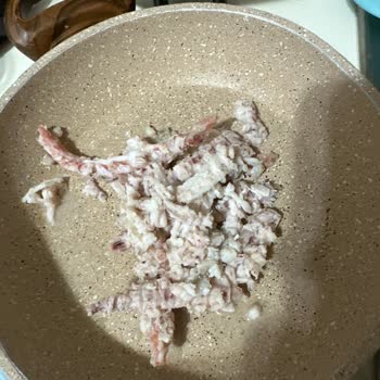 Anadolu Balıkçısı Bayat Ürünü Kampanyalı Diye Satıyor