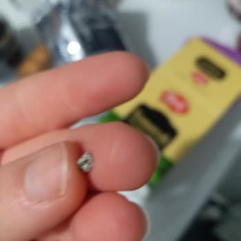 BİM Berk Çay'dan Küçük Taş Çıktı