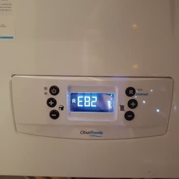 ECA Kombi E82 Hatası