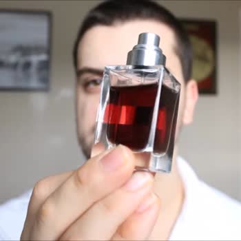 Dekant Doktoru Sahte Parfüm