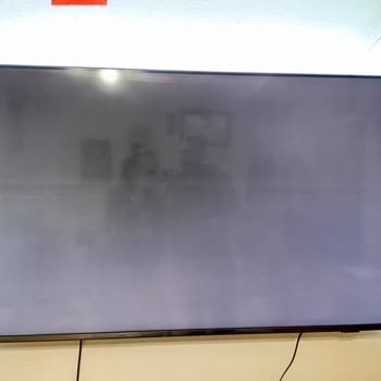 Philips TV Ekranda Yatay Çizgi