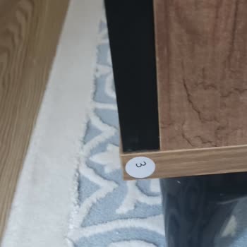 Hummel Aldım Hiç Memnun Değilim
