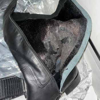 Nine West Yırtık Ayakkabı Gönderdi!
