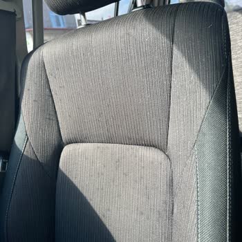 Tommy Hilfiger Problemini Bilerek Mont Satıyorsunuz