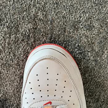 Nike Aır Force Üretim Hatası