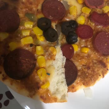 Superfresh Pizza İçerisinden Yabancı Cisim Çıktı