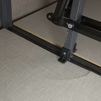 Taşpınar Alışveriş Merkezleri Mağdur Ediyor