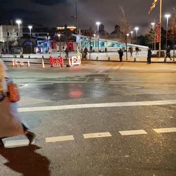 Martı Scooter Aracıma Maddi Hasar Verdi Ve Kaçtı