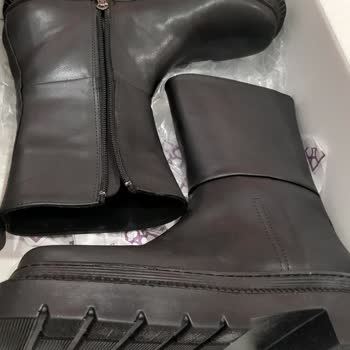 FLO Mağazacılık İnternet Alışverişi