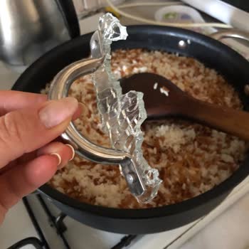 Karaca Züccaciye Karaca Tencere Setinde Kapak Patlama Sorunu