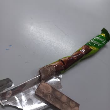 Eti Gıda Fıstıklı Çikolatanın Üstündeki Beyazlık