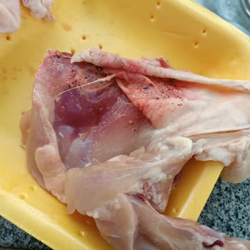 BİM De Satılan Pirzolanın İadesini Almıyorlar