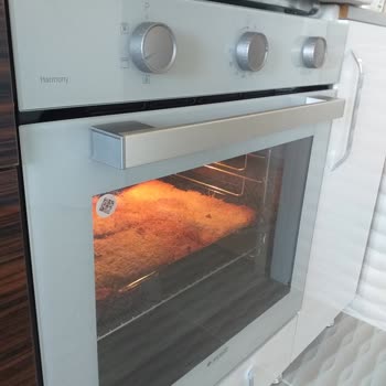 Arçelik Fırın Pişirmiyor, Ses Çıkarıyor!