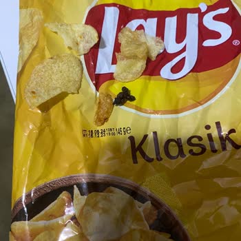 Lays Cips Paketinden Çıkan Cisim