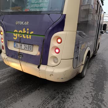 İstanbul Minibüsçüler Odası Bahçelievler Soğanlı Minibüs Şoförünün Kaba Hareketleri