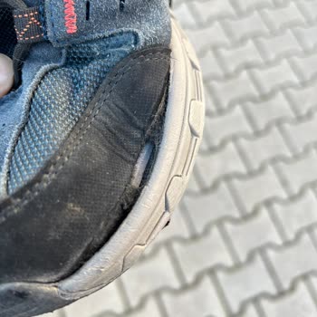 Skechers'tan Ve Olka Spor Malzemelerinden Şikayetçiyim.
