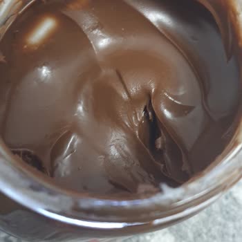 Nutella Değil Sanki Başka Marka Çikolatalar Gibi