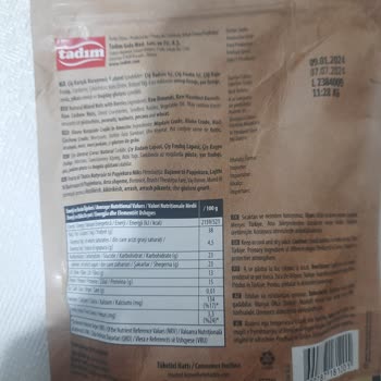 Tadım Gıda Pakette Çiğ Yazılmış İçine Kavrulmuş Badem Konmuş