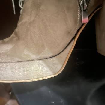 Modamizbir Ayakkabıları Hemen Kopuyor