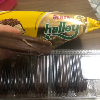 Ülker Paketli Üründe Beklenmedik Misafir