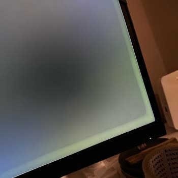 Pazarama Kusurlu Monitor Gönderildi İadem Reddedildi.