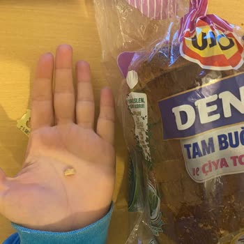 UNO Ekmek Ekmek Paketinde Beklenmedik Sert Cisim Bulundu