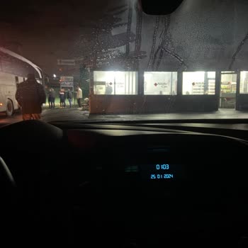 As Adana Seyahat Otobüsün Geç Gelmesi