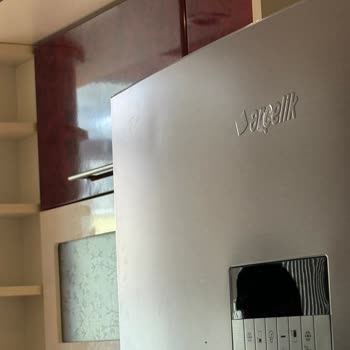 Arçelik Marka Buzdolabında Teslimat Sonrası Tespit Edilen Defolar