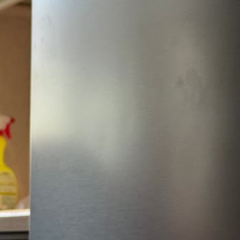 Arçelik Marka Buzdolabında Teslimat Sonrası Tespit Edilen Defolar