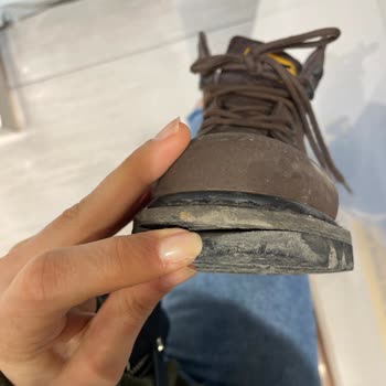 Bambi Ayakkabı Bambi Ayakkabı Mağazasından Aldığım Cat Botumun İki Ayda Geldiği Hal