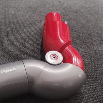 Dyson SV22 V15 Süpürge Makinesi Mobilya Altı Adaptör Arızası