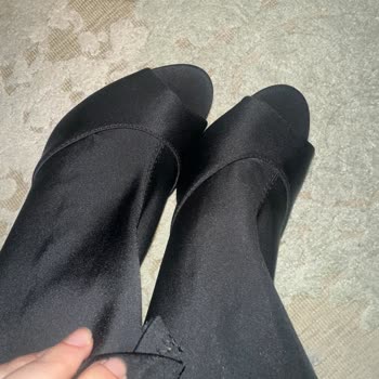 Zara Nasıl Bu Kadar Vasat Oldu