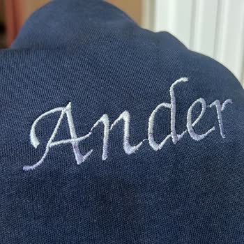 Angel Butik Üslupsuzluğu - Boya Salan Tulumları