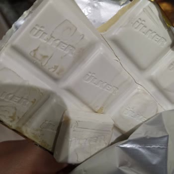Ülker Beyaz Çikolata Bozuk