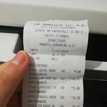 Piyale Çikolatalı Sostan Muz Tadı Geliyor
