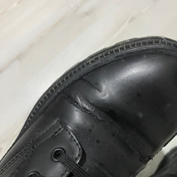 Zara Markalı Botların Kalitesizliği