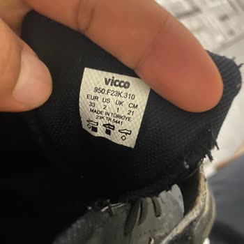 Vicco Markalı Ayakkabı 3 Ayda Çürüdü