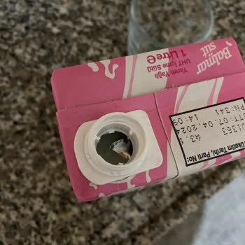 Balmar Sütün Ambalajının İçinde Alüminyum Çıktı?