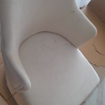 Rengi Alem Mağazaları Kalitesiz Mobilya, İlgisiz Hizmet!