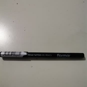 Flormar Göz Kalemi Sürerken Ucu Gözümün İçinde Kaldı