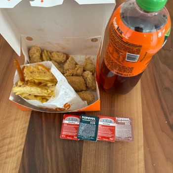 Popeyes Alsancak/İzmir Şubesi İki Gün Peş Peşe Eksik Ürün Gönderdi!
