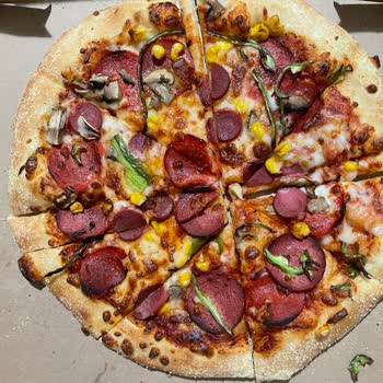 Pizza Hut Personeli Özensiz Asimetrisi