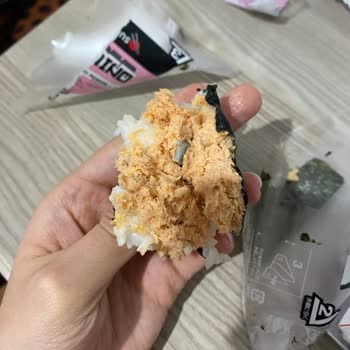 Dardanel Sanal Marketten Aldığım Üründe Plastik Parça!