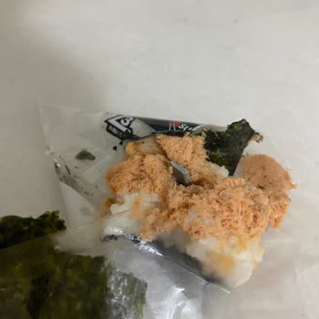 Dardanel Sanal Marketten Aldığım Üründe Plastik Parça!