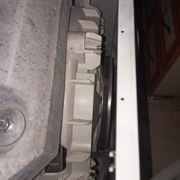 Beko Çamaşır Makinesi Yetkilileri İlgilenmedi