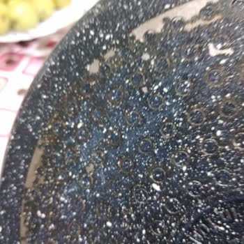 Korkmaz Mutfak Eşyaları Tavada Soyulma