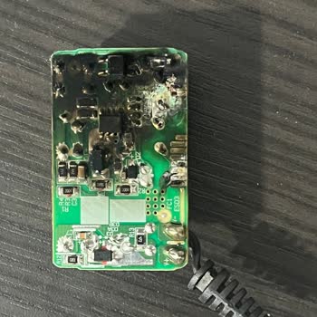 AYEDAŞ'ın Yüksek Voltaj Sebebiyle Eşyalarım Zarar Gördü